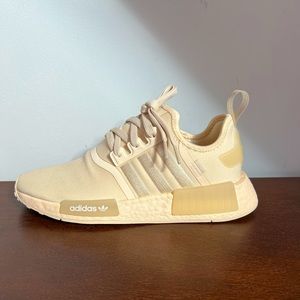 Adidas NMD R1 boost. Cream/Tan